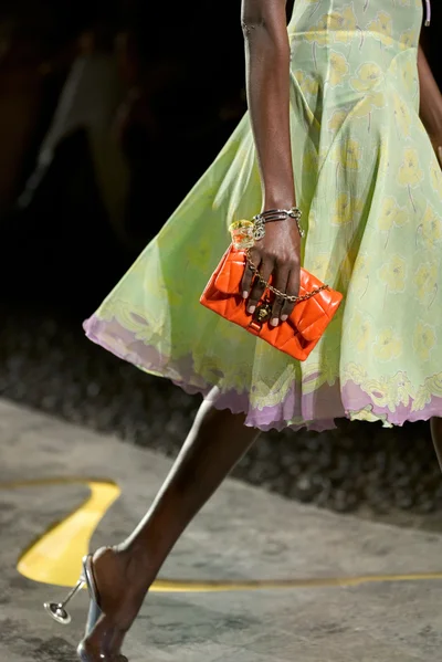 Look 57